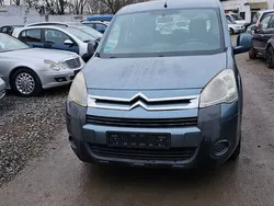Grau Gebraucht 2011 Citroën Berlingo Van / Kleinbus | 5.200 € (Fairer Preis)