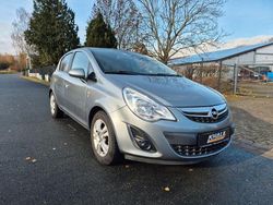 Silber Gebraucht 2012 Opel Corsa Limousine | 4.900 € (Fairer Preis)