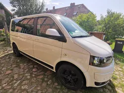 Weiß Gebraucht 2014 VW Multivan Van / Kleinbus | 15.900 €