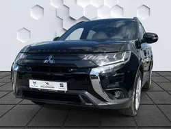 Schwarz Gebraucht 2020 Mitsubishi Outlander Spirit+ SUV | 20.880 € (Guter Preis)