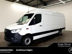 Weiss Gebraucht 2023 Mercedes Sprinter Van | 34.332 € (Superpreis)