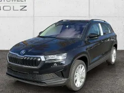 Schwarz Neu 2025 Skoda Karoq Tour SUV | 36.790 € (Fairer Preis)