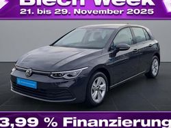 Grau Gebraucht 2024 VW Golf VIII Life Limousine | 21.820 € (Guter Preis)