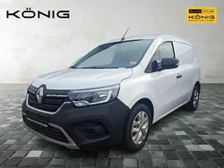 Weiss Gebraucht 2023 Renault Rapid Limousine | 19.997 € (Fairer Preis)