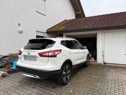 Weiß Gebraucht 2016 Nissan Qashqai SUV | 10.000 € (Fairer Preis)
