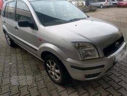 Grau Gebraucht 2004 Ford Fusion Van / Kleinbus | 2.750 € (Guter Preis)