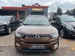 Gold Gebraucht 2015 Ssangyong (KGM) Tivoli SUV | 4.990 €