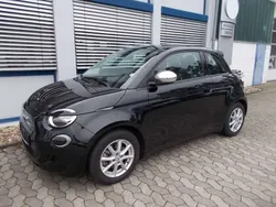 Onyx schwarz Gebraucht 2022 Fiat 500e Icon Kleinwagen | 19.880 € (Fairer Preis)