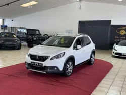 Blanc banquise Gebraucht 2019 Peugeot 2008 Allure SUV | 13.999 € (Fairer Preis)