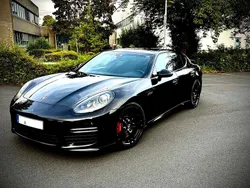 Schwarz Gebraucht 2014 Porsche Panamera Turbo Chrono Limousine | 32.700 €