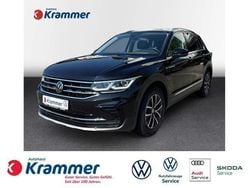Schwarz Gebraucht 2021 VW Tiguan Elegance+ SUV | 31.640 € (Fairer Preis)