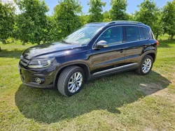 Schwarz Gebraucht 2015 VW Tiguan LOUNGE SUV | 13.800 € (Fairer Preis)