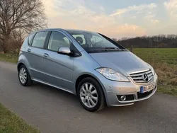 Silber Gebraucht 2010 Mercedes A200 Avantgarde Limousine | 5.500 € (Fairer Preis)