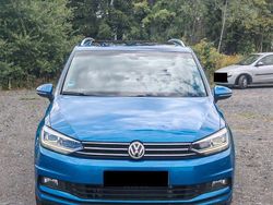 Blau Gebraucht 2018 VW Touran Highline Van / Kleinbus | 21.000 € (Guter Preis)