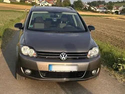 Braun Gebraucht 2011 VW Golf Plus Cross Style Van / Kleinbus | 8.700 €