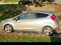 Silber Gebraucht 2009 Ford Fiesta Titanium Kleinwagen | 1.550 € (Guter Preis)