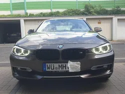 Braun Gebraucht 2012 BMW 320 Limousine | 14.400 € (Guter Preis)