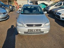 Silber Gebraucht 1999 Opel Astra Comfort Limousine | 2.750 € (Etwas zu teuer)