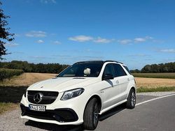 Weiß Gebraucht 2016 Mercedes GLE63 AMG AMG SUV | 52.000 € (Fairer Preis)