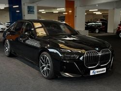 Schwarz Gebraucht 2024 BMW 740 M Sport Limousine | 92.650 € (Superpreis)