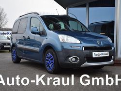 Blau Gebraucht 2013 Peugeot TePee Active Van / Kleinbus | 5.899 € (Superpreis)