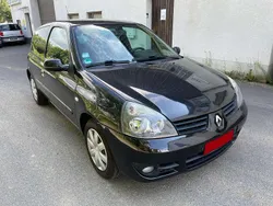 Schwarz Gebraucht 2008 Renault Clio II Campus Kleinwagen | 3.800 € (Etwas zu teuer)