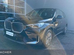 Schwarz uni Gebraucht 2023 BMW iX1 Performance SUV | 38.990 € (Etwas zu teuer)