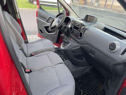 Rot Gebraucht 2013 Peugeot Partner Van / Kleinbus | 3.750 € (Guter Preis)