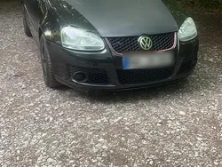 Schwarz Gebraucht 2005 VW Golf V Kleinwagen | 1.200 € (Guter Preis)