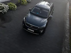 Grau Gebraucht 2016 Kia Sorento 2 SUV | 16.800 € (Etwas zu teuer)
