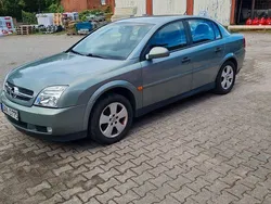 Grün Gebraucht 2002 Opel Vectra GTS Limousine | 850 €