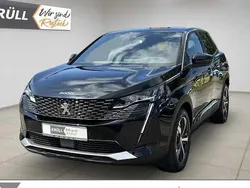 Schwarz Gebraucht 2023 Peugeot 3008 Allure SUV | 24.479 € (Guter Preis)