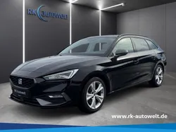 Schwarz Gebraucht 2023 Seat Leon 4Drive Kombi | 31.490 € (Teuer)