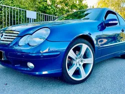 Blau Gebraucht 2002 Mercedes 200 Coupé | 4.500 € (Fairer Preis)