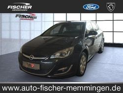 Schwarz Gebraucht 2015 Opel Astra Exklusiv Limousine | 9.490 € (Etwas zu teuer)