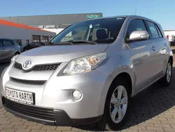 Silver mica metallic Gebraucht 2010 Toyota Urban Cruiser SUV | 7.910 € (Etwas zu teuer)