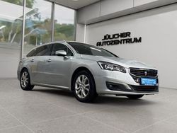 Grau Gebraucht 2017 Peugeot 508 SW Allure Kombi | 13.990 €