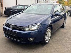 Blau Gebraucht 2010 VW Golf VI Highline Limousine | 5.990 € (Guter Preis)