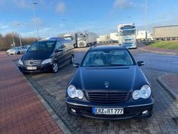 Blau Gebraucht 2007 Mercedes C350 Avantgarde Limousine | 3.800 € (Superpreis)