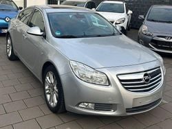 Silber Gebraucht 2010 Opel Insignia Edition Limousine | 5.900 € (Fairer Preis)