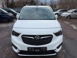 Weiß Gebraucht 2019 Opel Combo Life Innovation Van / Kleinbus | 10.400 € (Superpreis)