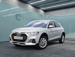 Grau Gebraucht 2023 Audi A1 Kleinwagen | 24.033 € (Fairer Preis)