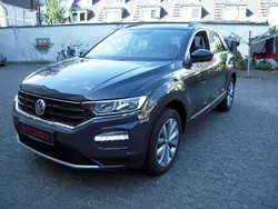 Uranograu/cinza urano Gebraucht 2020 VW T-Roc Style SUV | 14.950 € (Guter Preis)