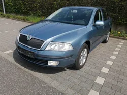 Grau Gebraucht 2008 Skoda Octavia Team Edition Limousine | 6.000 € (Teuer)