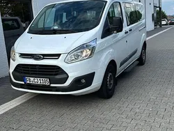 Weiß Gebraucht 2014 Ford Tourneo Custom Van / Kleinbus | 16.000 €