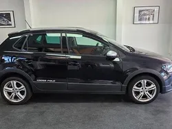 Schwarz Gebraucht 2011 VW Polo Cross Kleinwagen | 7.990 € (Fairer Preis)