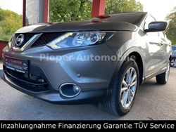 Grau Gebraucht 2016 Nissan Qashqai Acenta SUV | 13.490 € (Fairer Preis)