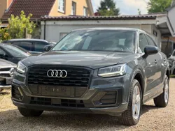 Grau Gebraucht 2019 Audi Q2 Sport SUV | 17.900 € (Fairer Preis)