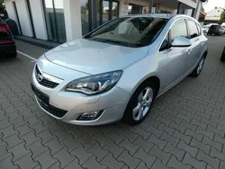 Silber Gebraucht 2011 Opel Astra Innovation Limousine | 4.490 € (Superpreis)