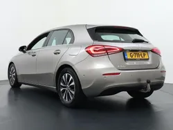 Grau Gebraucht 2019 Mercedes A160 Business Limousine | 14.996 € (Fairer Preis)
